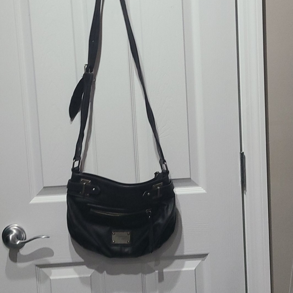 Liz Claiborne, crossbody purse